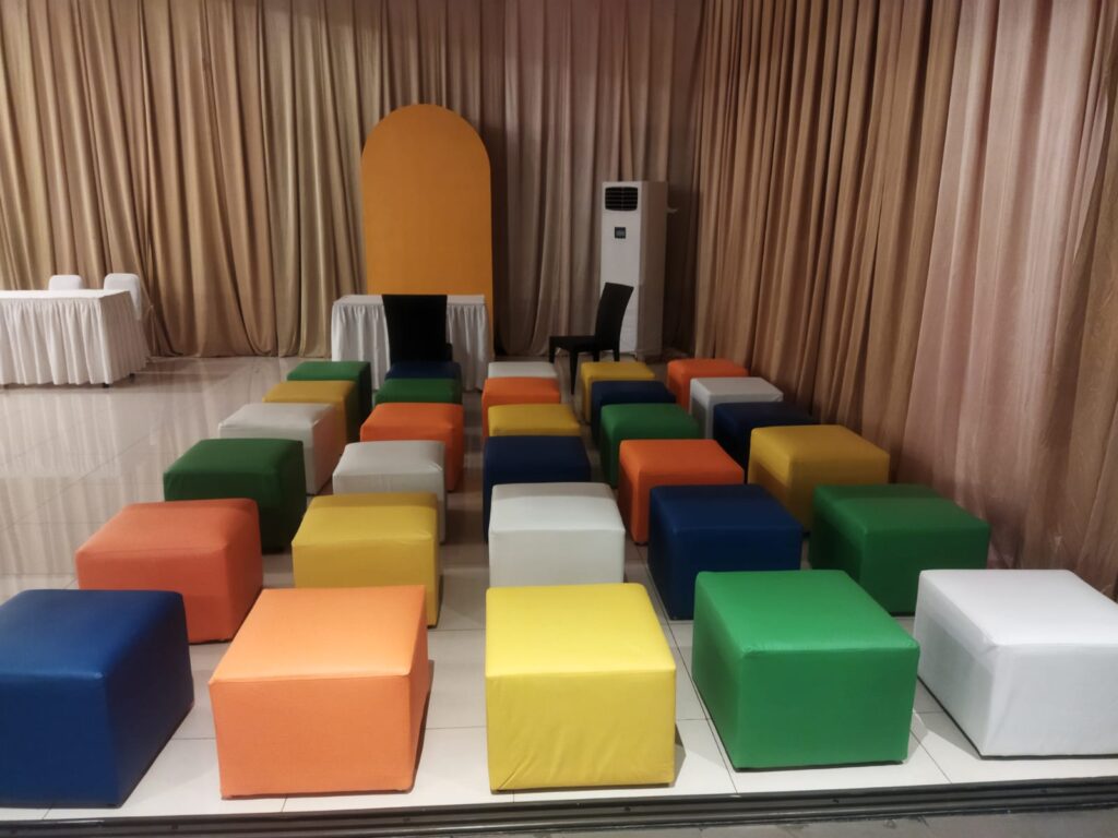 Sewa Sofa Puff Jakarta