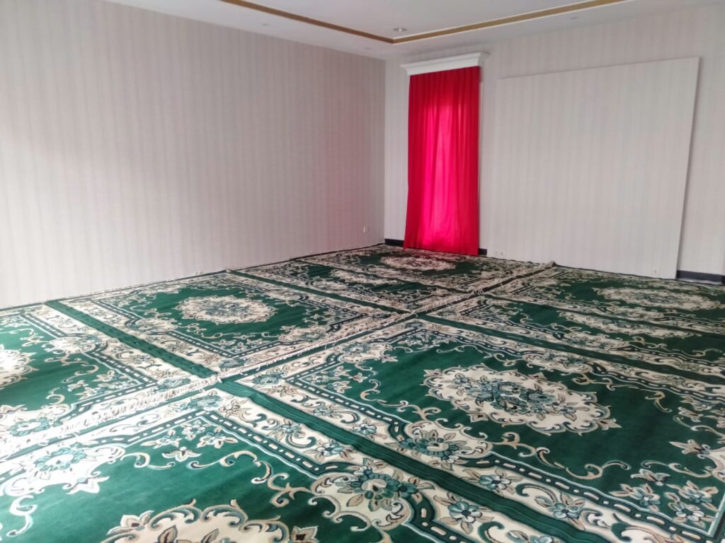 Sewa Karpet Permadani