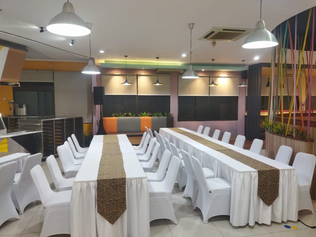 Sewa Meja IBM Bekasi