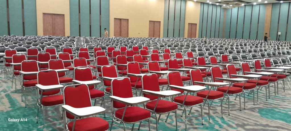 Sewa Kursi Kuliah Bekasi