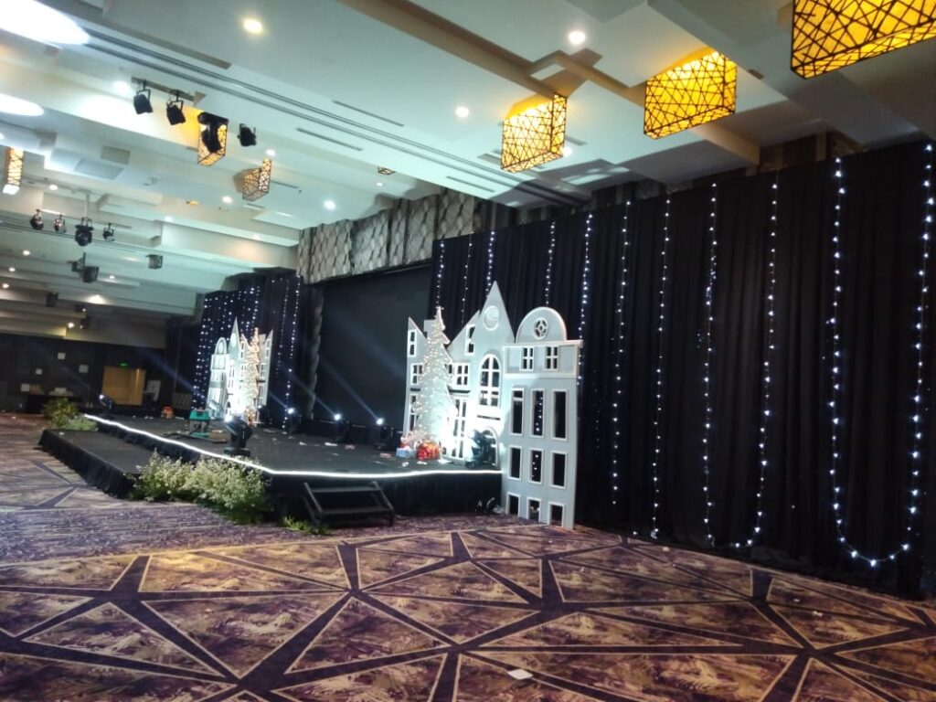 Sewa Tirai Dekorasi Starlight