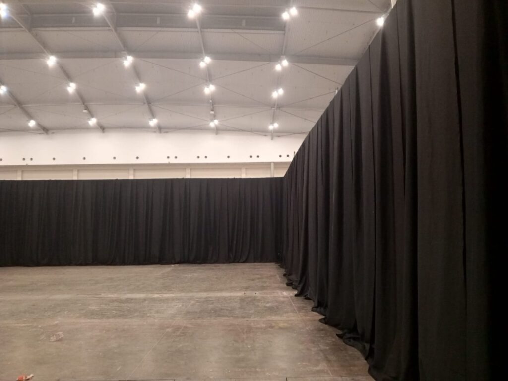 Sewa Tirai HItam Jakarta