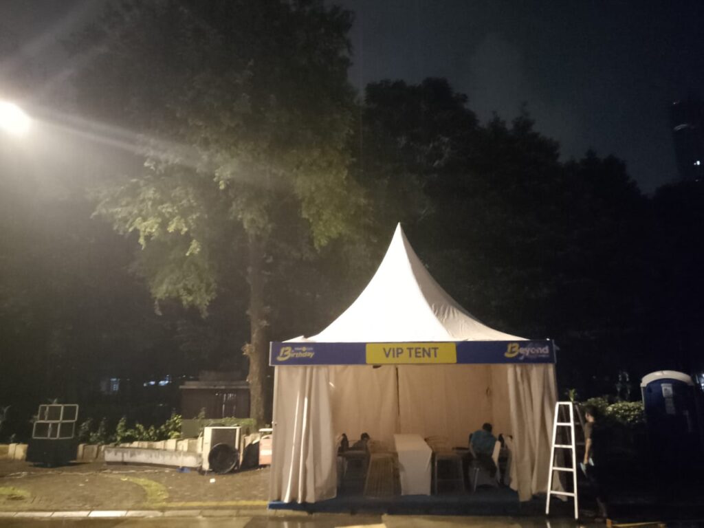 Sewa Fascia Tenda Sarnafil