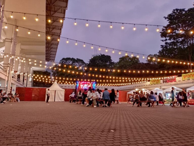 Sewa Lampu Taman-Jakarta Selatan