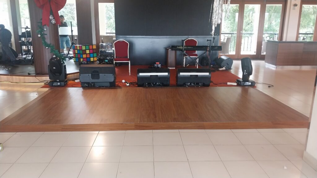 sewa dance floor bekasi timur