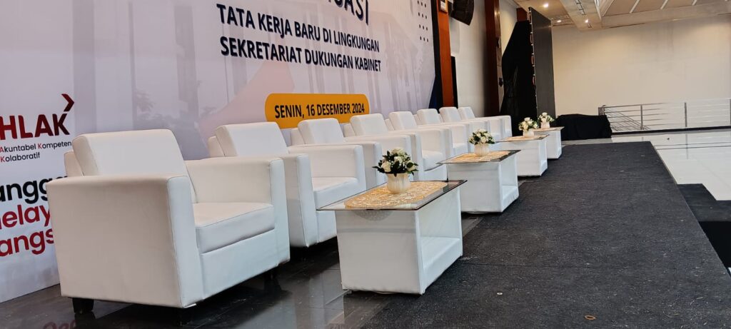 sewa meja vip kaca-Event bekasi