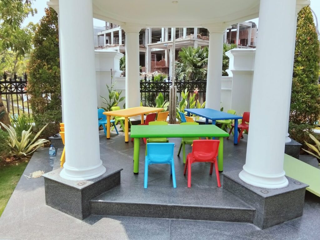 Sewa Meja & Kursi Anak Bekasi Timur