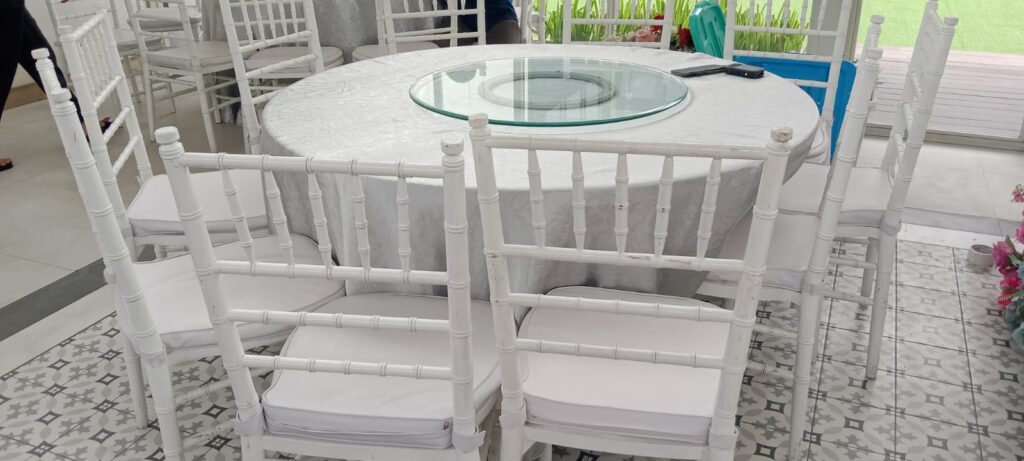Sewa Lazy Susan Dan Meja Bulat Jaksel