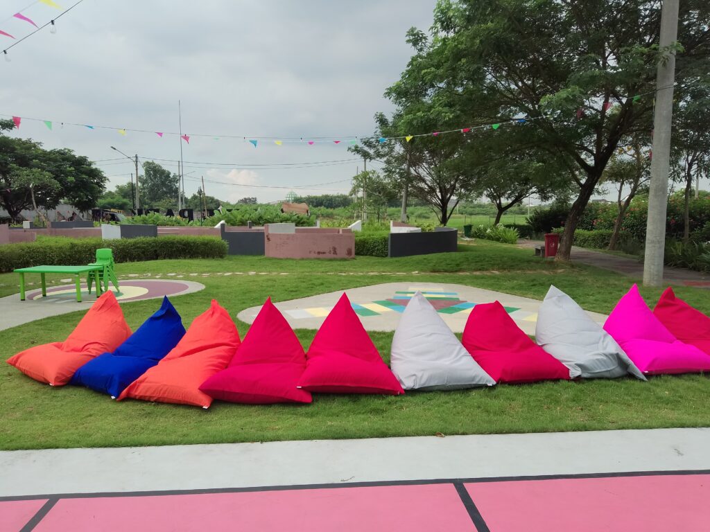 Sewa Bean Bag Lesehan-Bekasi Timur