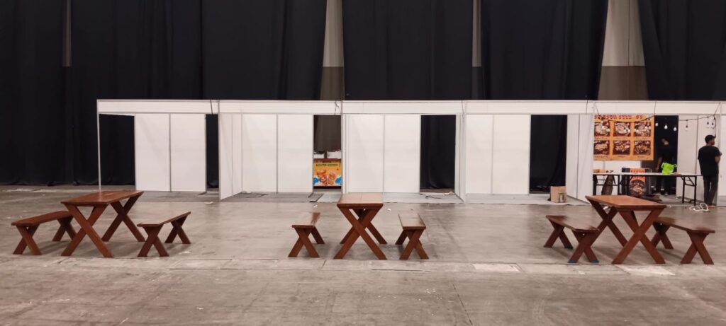 Sewa Partisi R8 Pameran Bogor