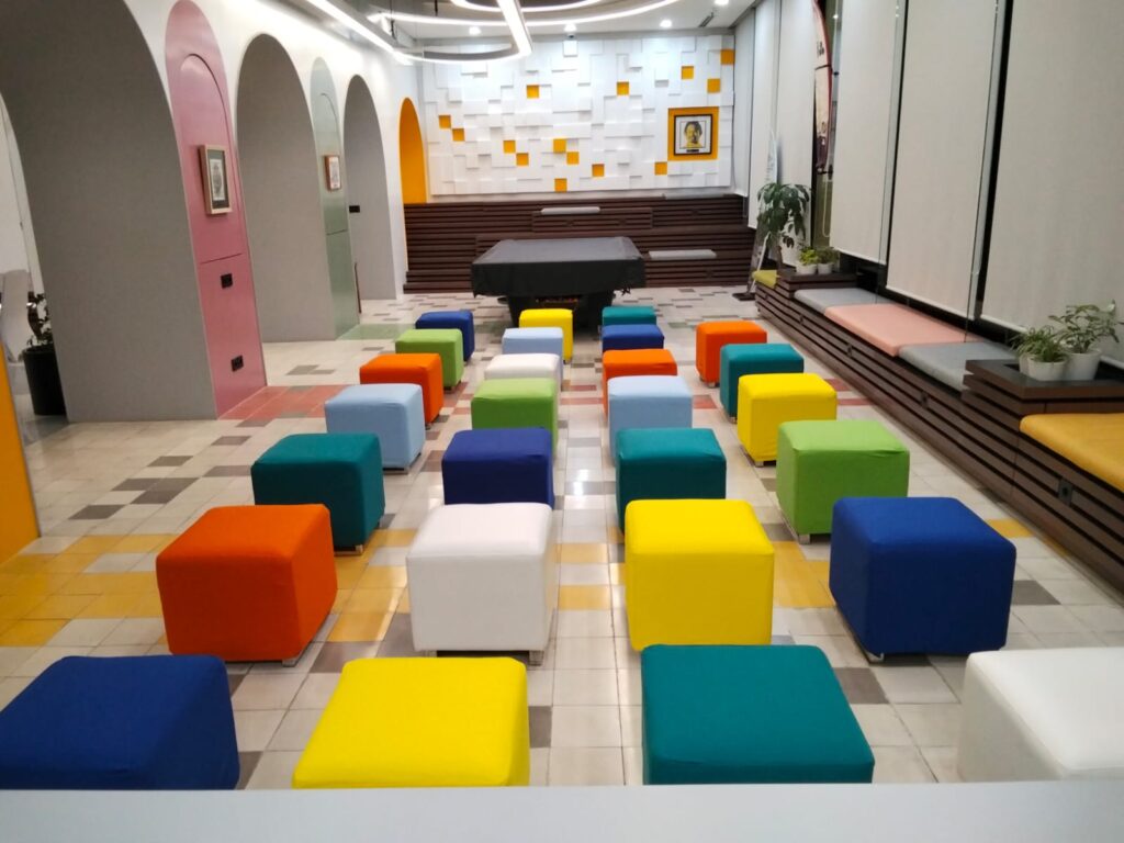 Sewa Kursi Puff - Jakarta Timur