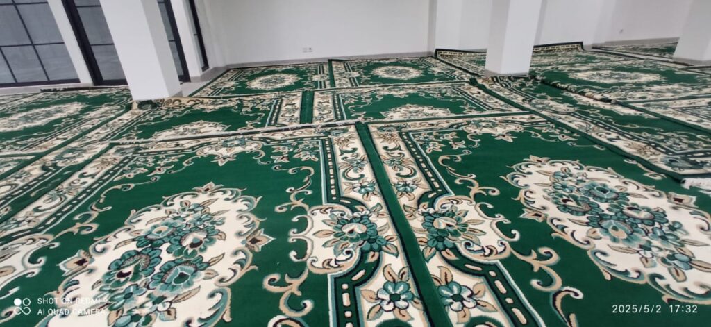 Sewa Karpet Permadani Merah - Depok