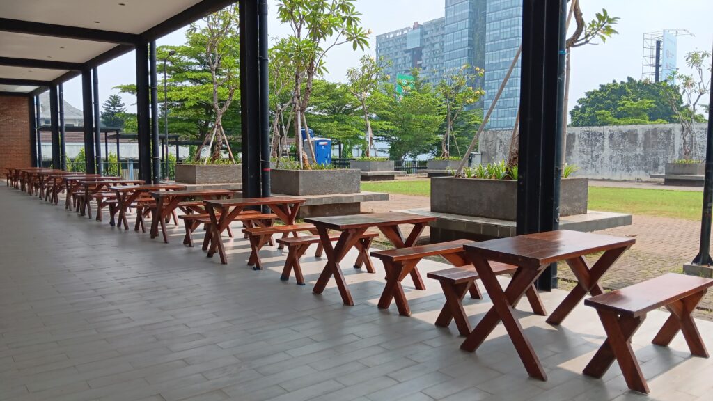 Sewa Meja Dan Kursi Taman - Tanggerang