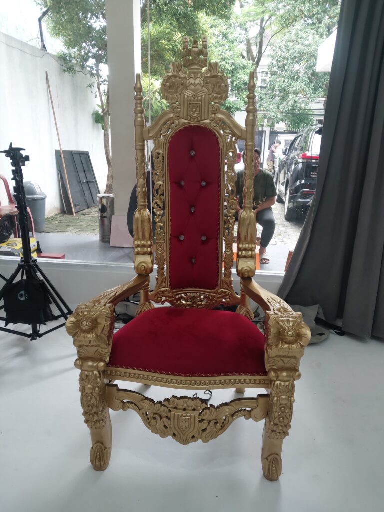 Sewa Kursi Singgasana Tanggerang