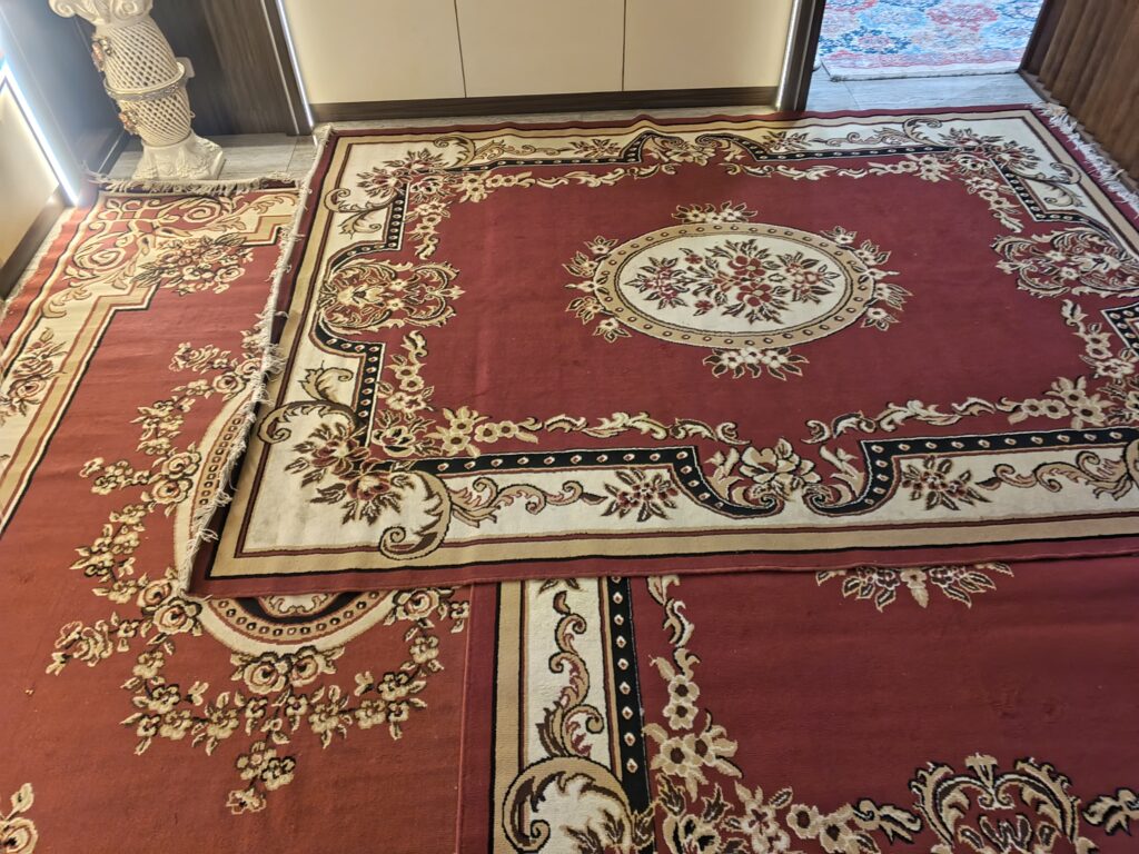 Sewa Karpet Permadani Merah - Depok