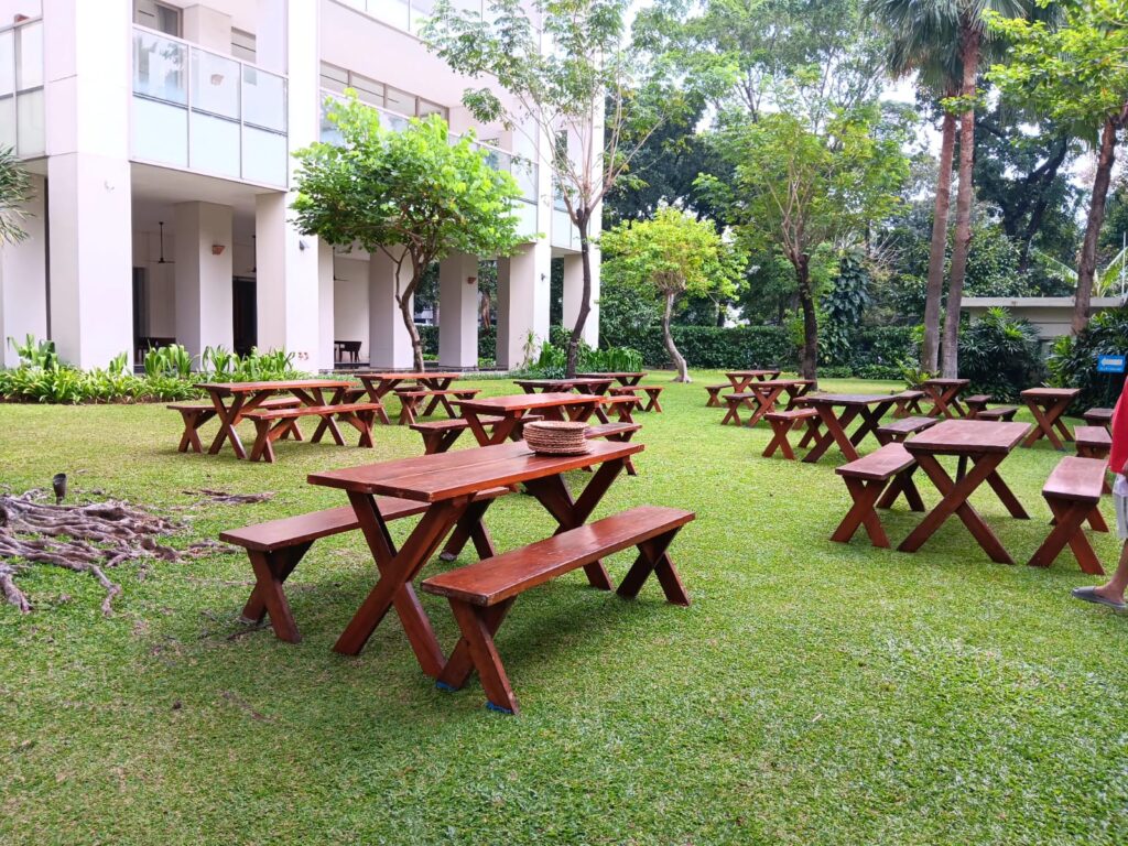 Sewa Meja Dan Kursi Taman - Tanggerang