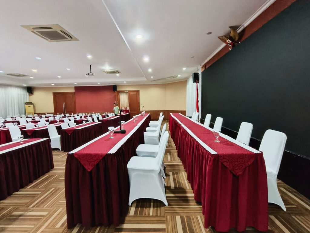 Sewa Meja IBM Murah - Bekasi Timur