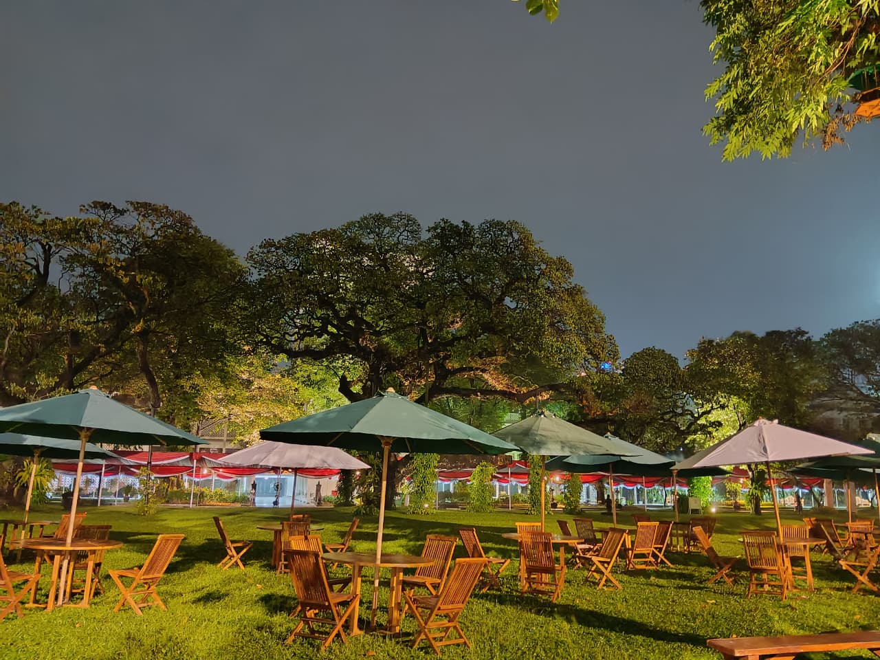 Sewa Tenda Parasol-Tanggerang