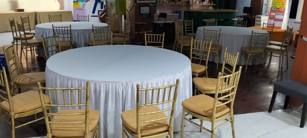 Jasa Sewa Meja Bulat Jakarta Selatan