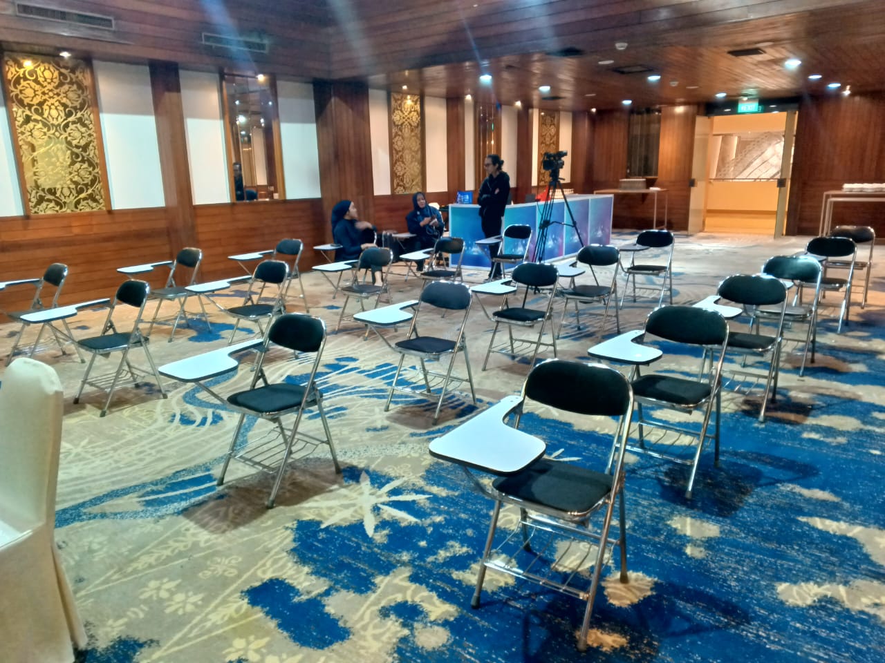 Jasa Sewa Kursi Kuliah Jakarta Selatan