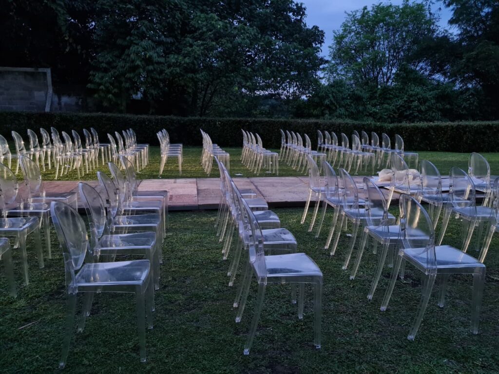 Jasa Sewa Kursi Ghost Jakarta Selatan