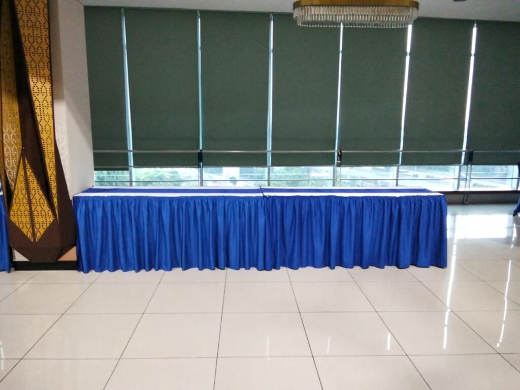 Jasa Sewa Meja IBM Jakarta Selatan