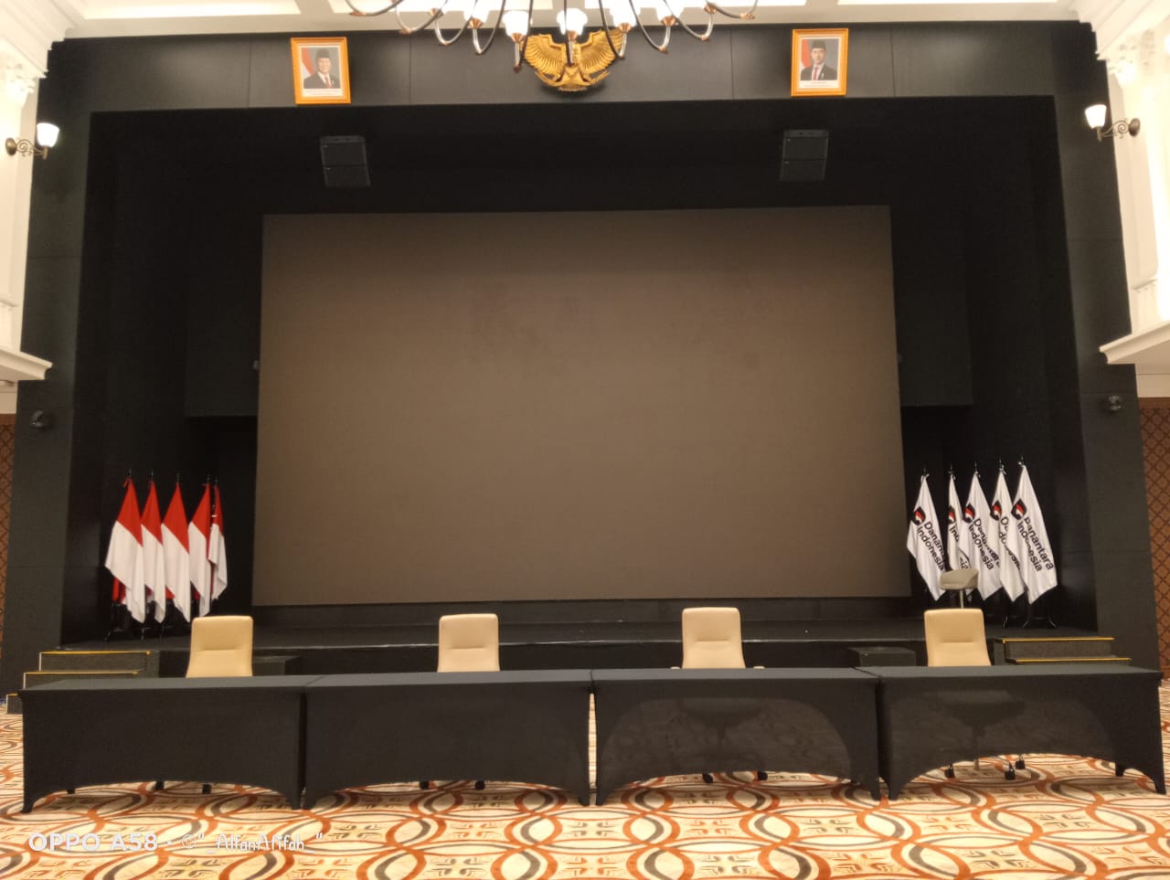 Jasa Sewa Meja IBM Jakarta Selatan