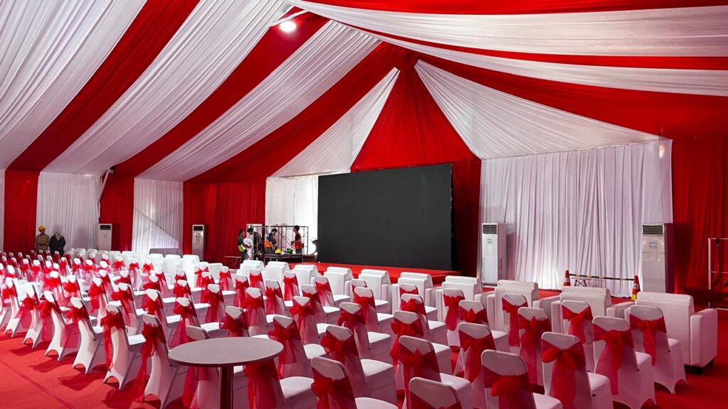 Sewa Kursi Futura Cover