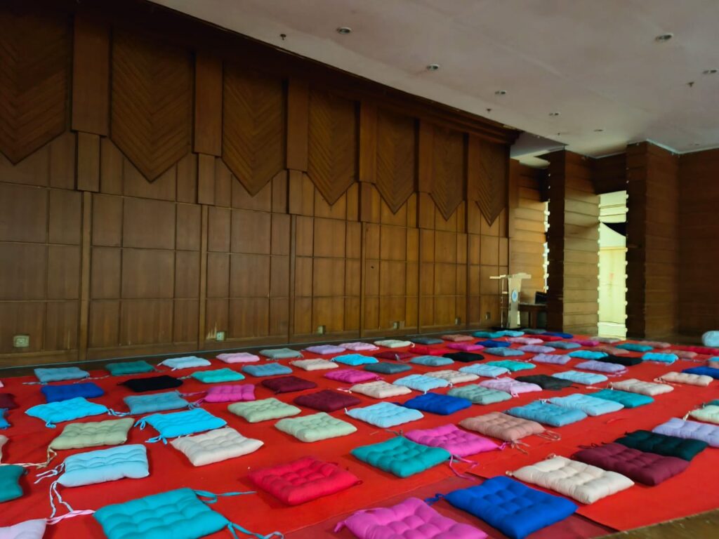 Sewa Bantal Lesehan Bogor
