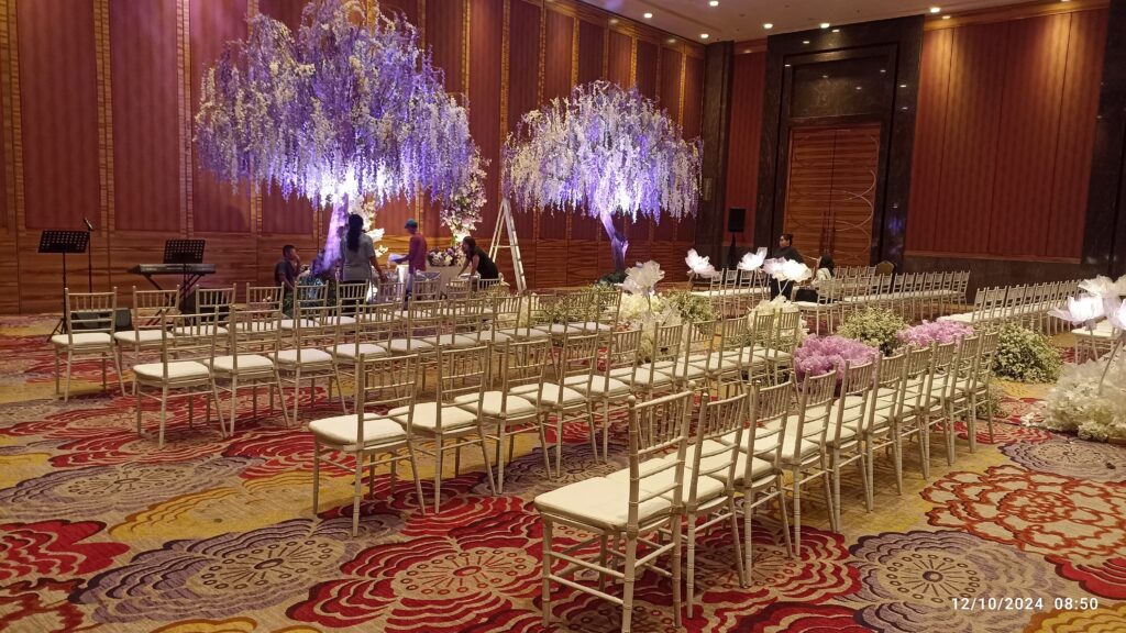 Sewa Kursi Tiffany Cikarang