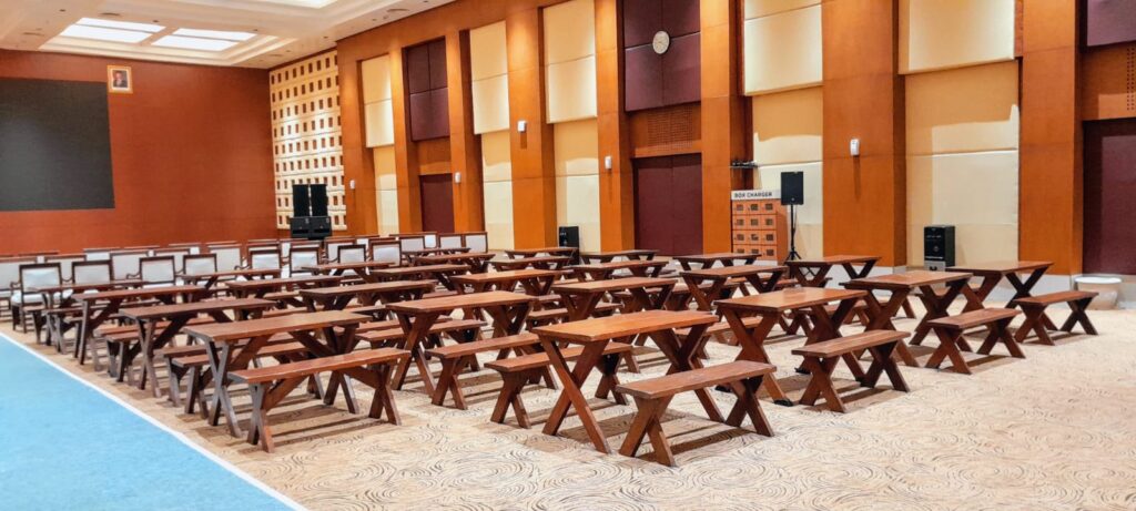 Sewa Meja Kursi Taman Bogor 