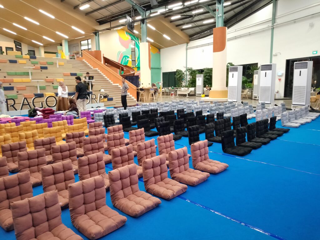 Sewa Kursi Lipat Lesehan Bekasi