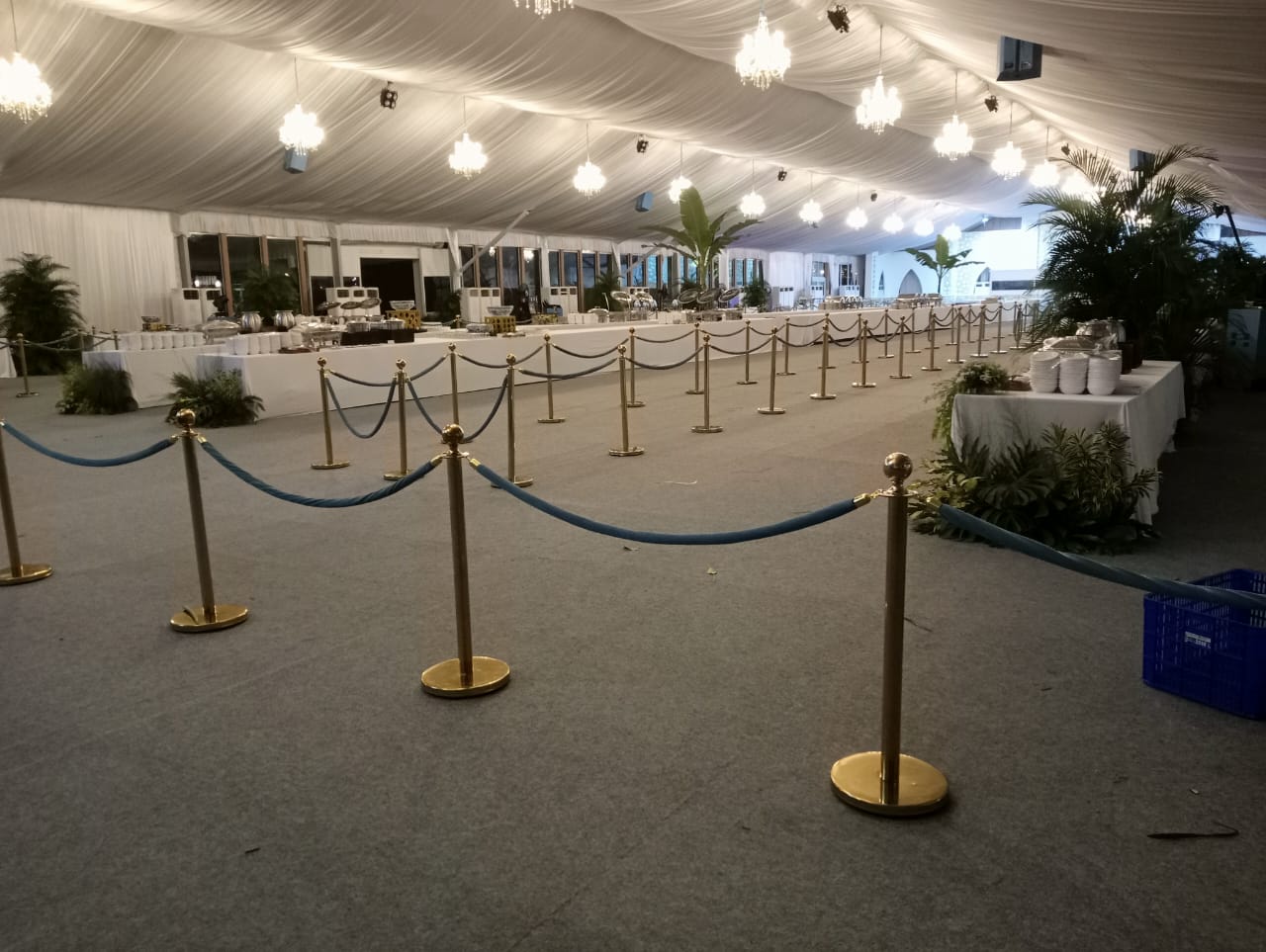 Sewa Tiang Antrian Jakarta Barat