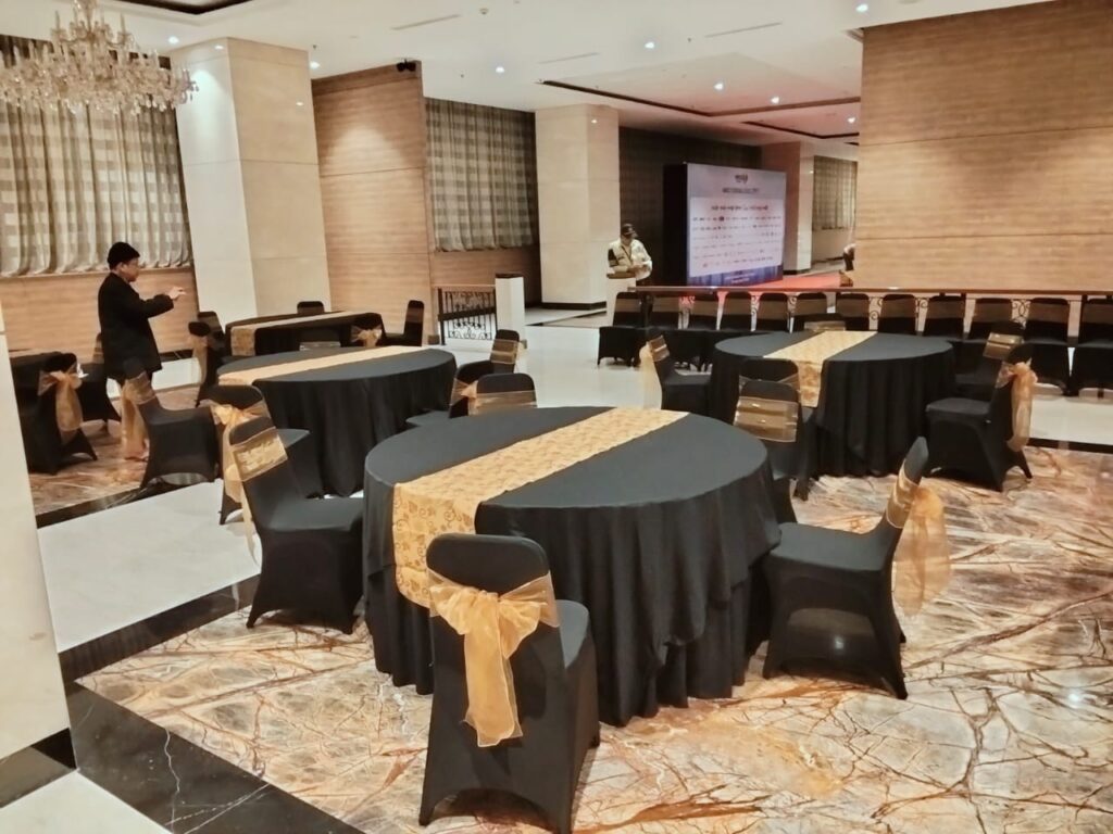 Sewa Meja Bulat Event Cikarang