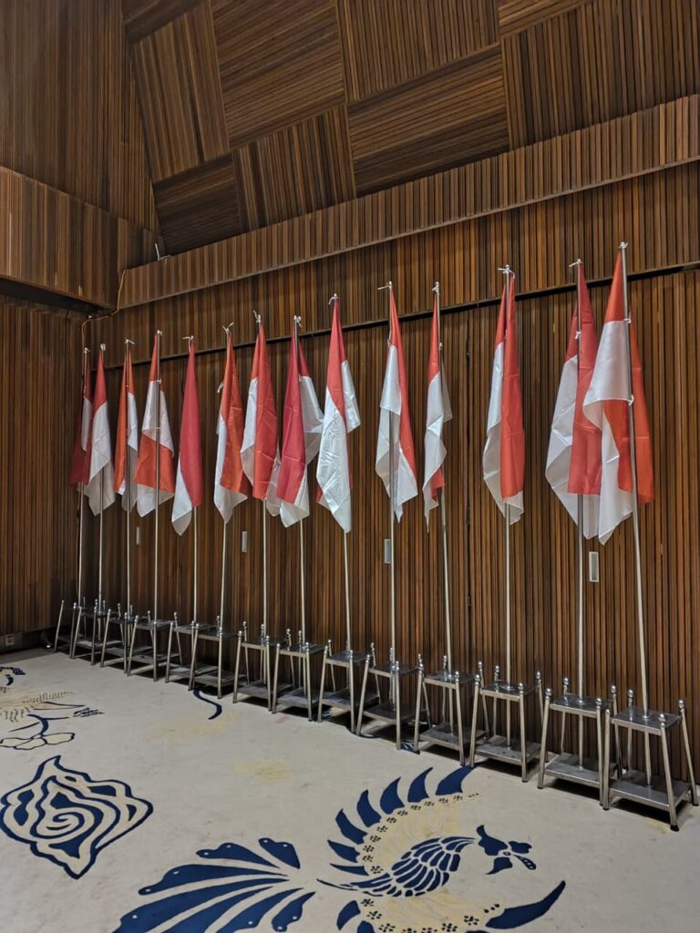 Sewa Tiang Bendera Jakarta Selatan