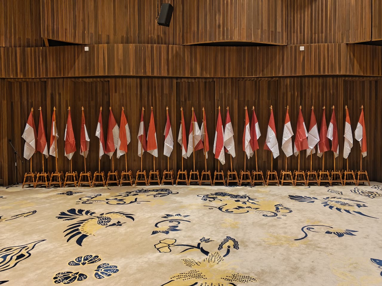 Sewa Tiang Bendera Jakarta Selatan