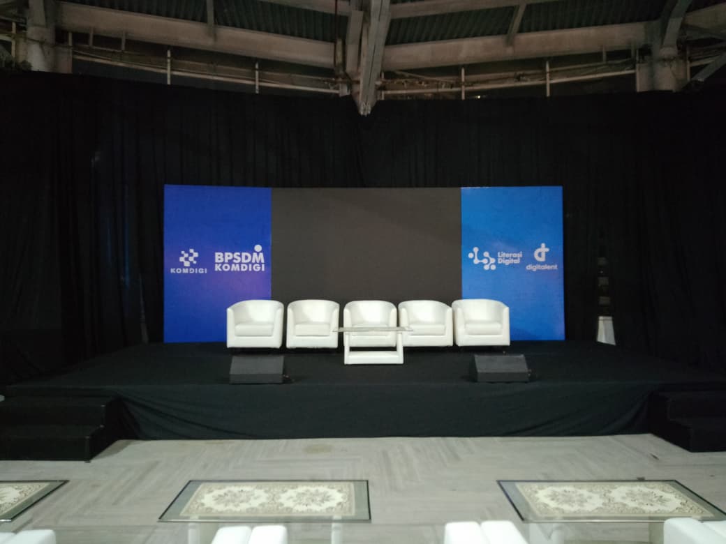 Sewa Backdrop Wings Jakarta