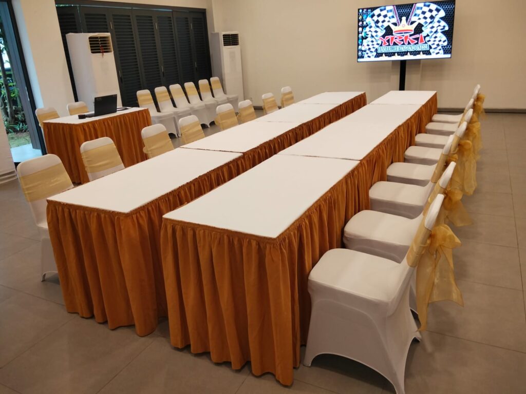 Sewa Meja IBM Cover Jakarta